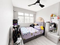 Blk 293D Skypeak @ Bukit Batok (Bukit Batok), HDB 4 Rooms #582235911
